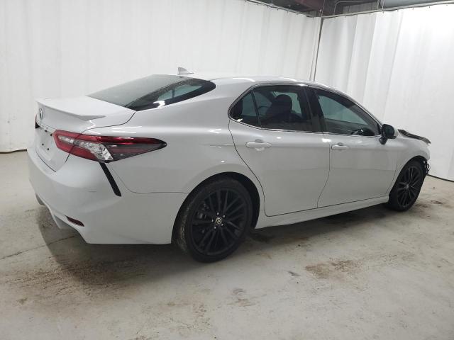 Photo 2 VIN: 4T1K31AK7NU040416 - TOYOTA CAMRY 