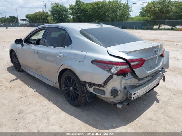 Photo 2 VIN: 4T1K31AK9NU041650 - TOYOTA CAMRY 