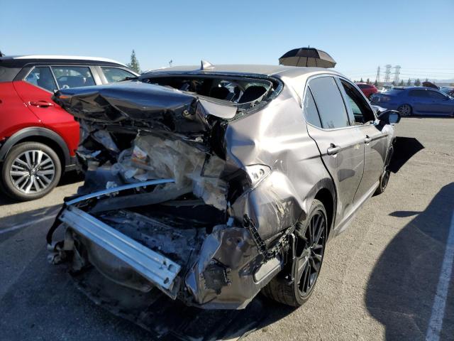 Photo 2 VIN: 4T1K31AK9NU582083 - TOYOTA CAMRY XSE 