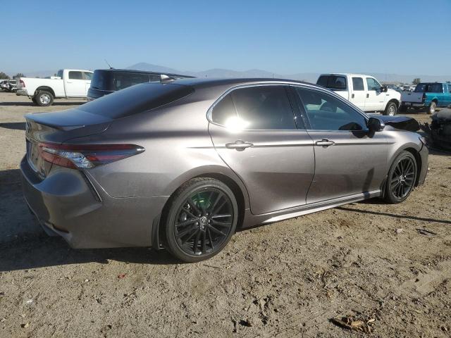 Photo 2 VIN: 4T1K31AK9NU582682 - TOYOTA CAMRY 