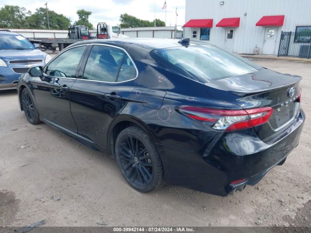 Photo 2 VIN: 4T1K31AKXNU573196 - TOYOTA CAMRY 