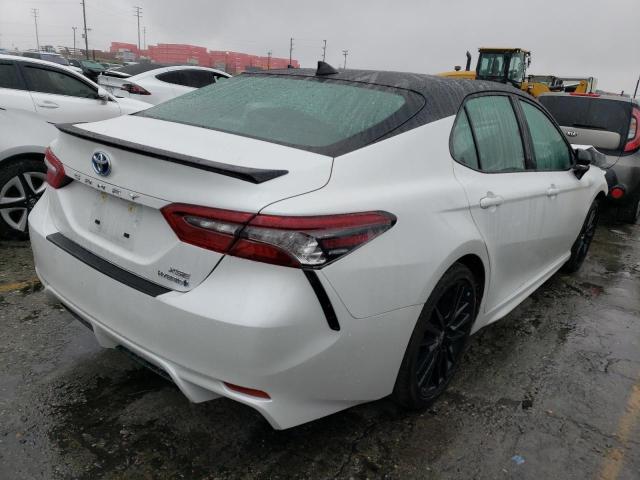 Photo 2 VIN: 4T1K31AKXPU048187 - TOYOTA CAMRY XSE 