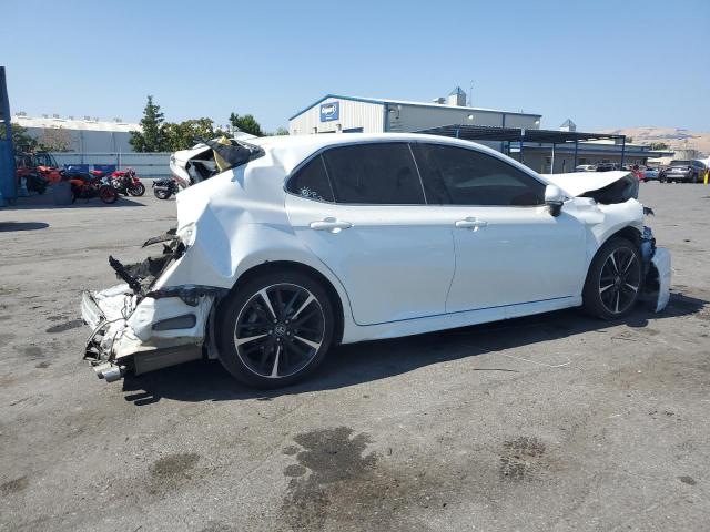 Photo 2 VIN: 4T1K61AK0LU306539 - TOYOTA CAMRY XSE 