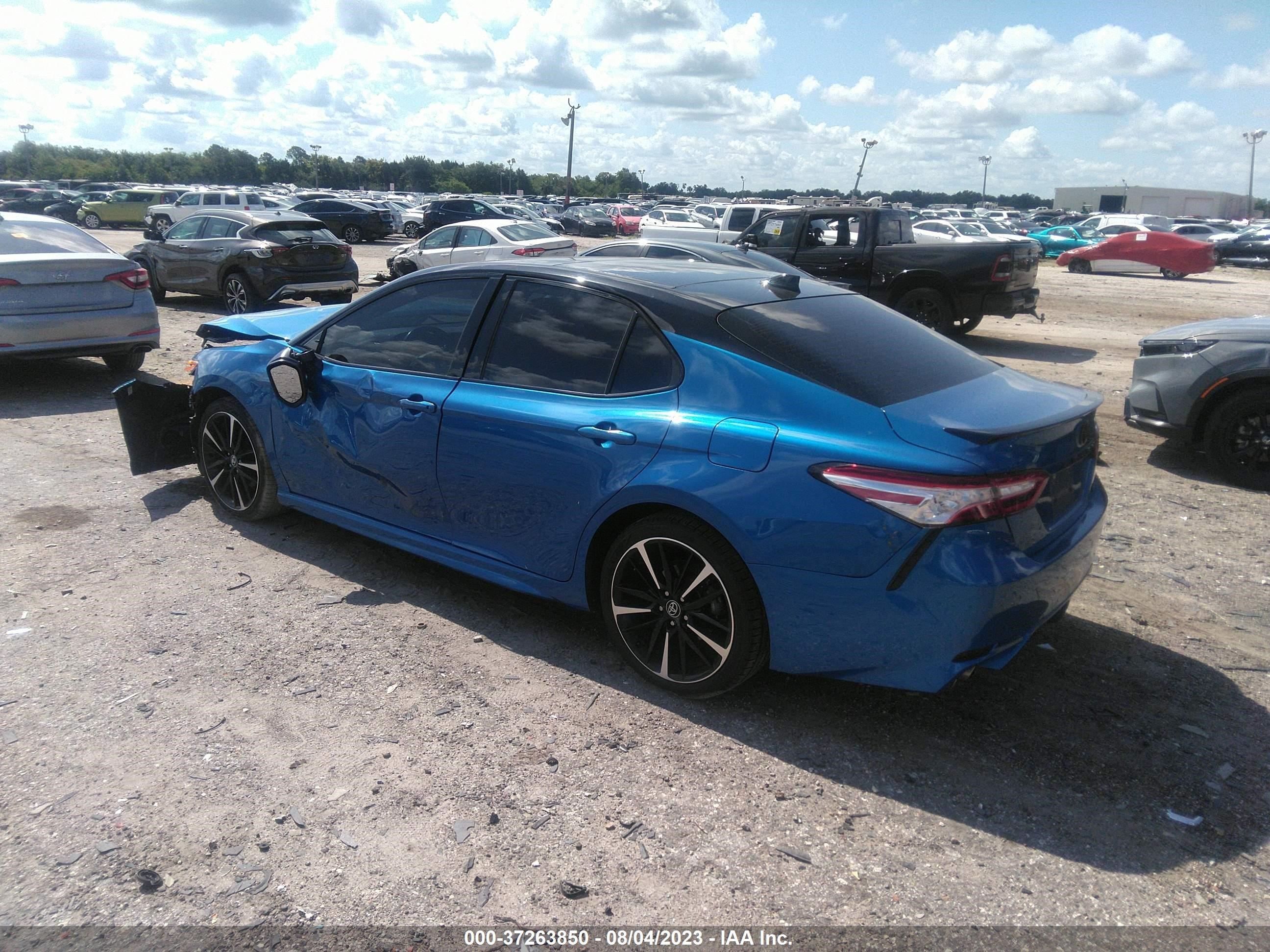 Photo 2 VIN: 4T1K61AK0LU348998 - TOYOTA CAMRY 