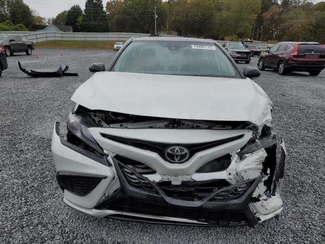 Photo 4 VIN: 4T1K61AK0PU083568 - TOYOTA CAMRY 