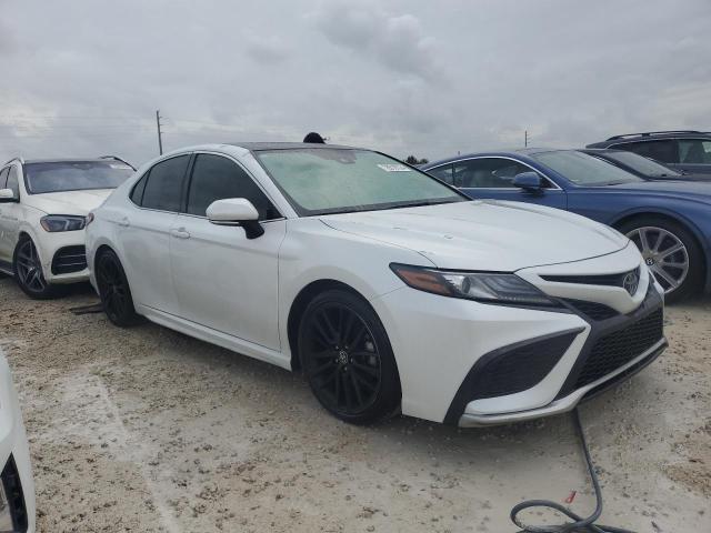 Photo 3 VIN: 4T1K61AK1MU489659 - TOYOTA CAMRY XSE 