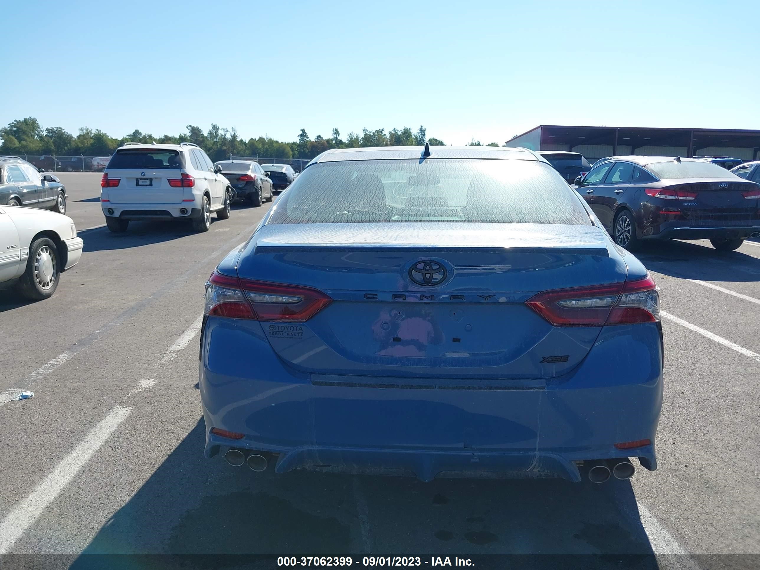 Photo 16 VIN: 4T1K61AK1PU123480 - TOYOTA CAMRY 