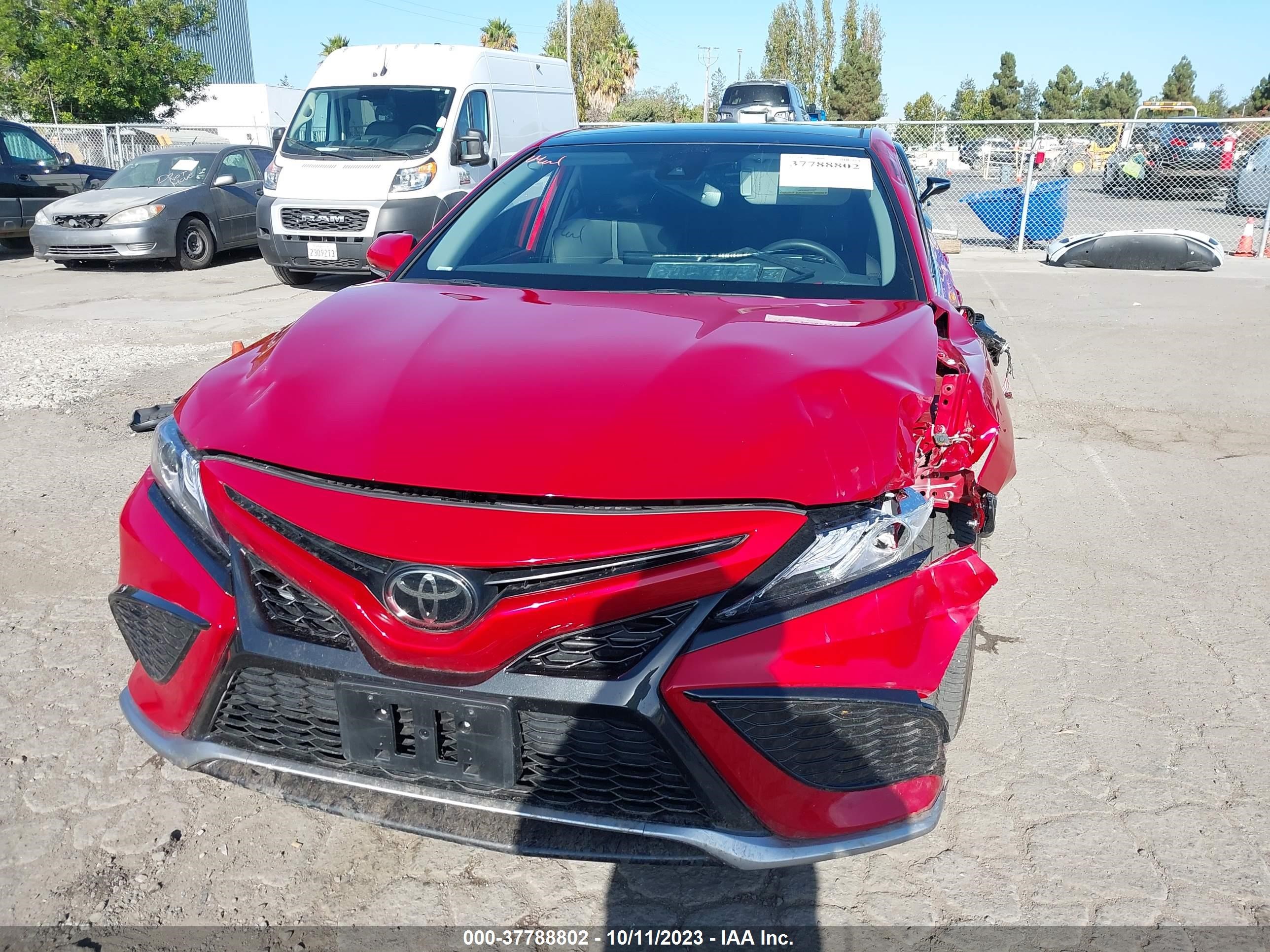 Photo 11 VIN: 4T1K61AK2PU083815 - TOYOTA CAMRY 