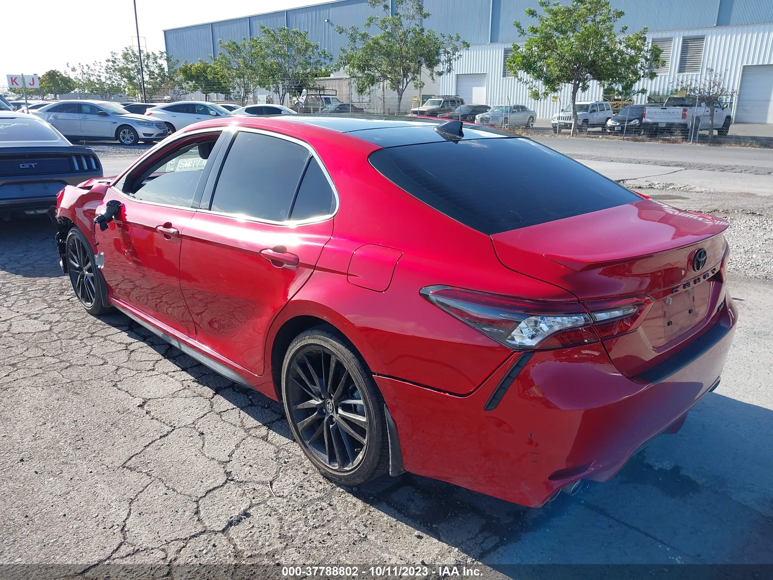 Photo 2 VIN: 4T1K61AK2PU083815 - TOYOTA CAMRY 