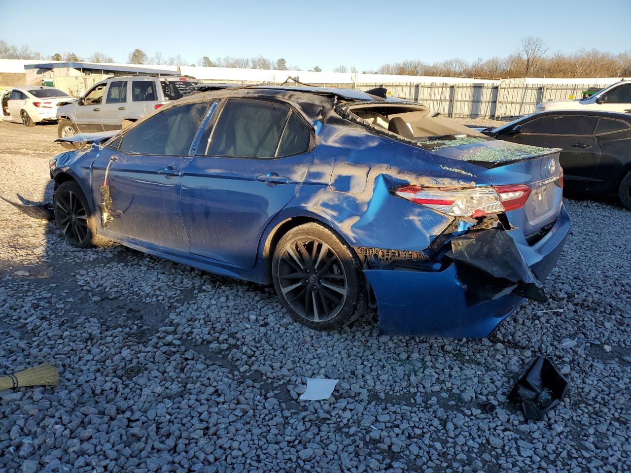 Photo 1 VIN: 4T1K61AK3LU353418 - TOYOTA CAMRY 