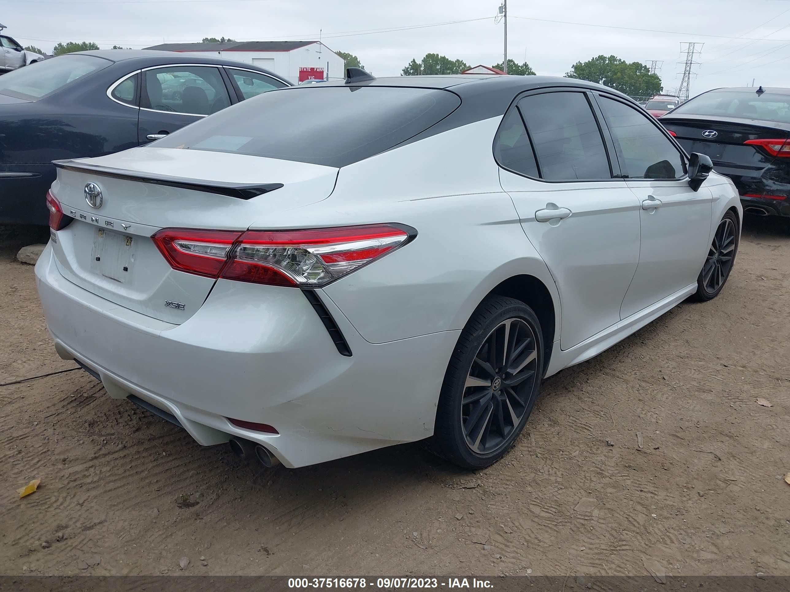 Photo 3 VIN: 4T1K61AK3LU378397 - TOYOTA CAMRY 