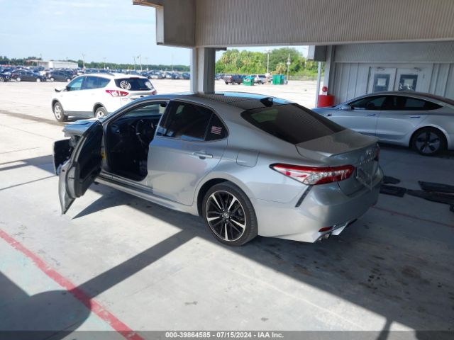 Photo 2 VIN: 4T1K61AK3LU398360 - TOYOTA CAMRY 