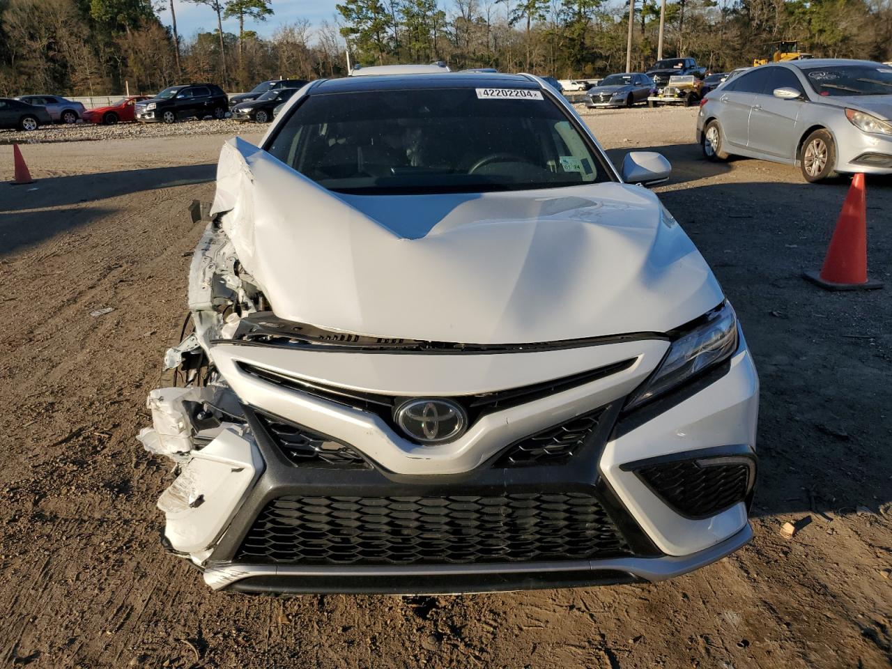 Photo 4 VIN: 4T1K61AK3NU022518 - TOYOTA CAMRY 