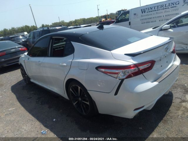 Photo 2 VIN: 4T1K61AK5LU306536 - TOYOTA CAMRY 