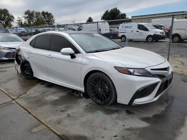 Photo 3 VIN: 4T1K61AK5MU521660 - TOYOTA CAMRY XSE 