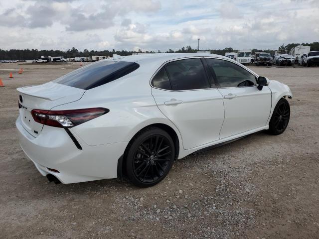 Photo 2 VIN: 4T1K61AK5NU010466 - TOYOTA CAMRY XSE 