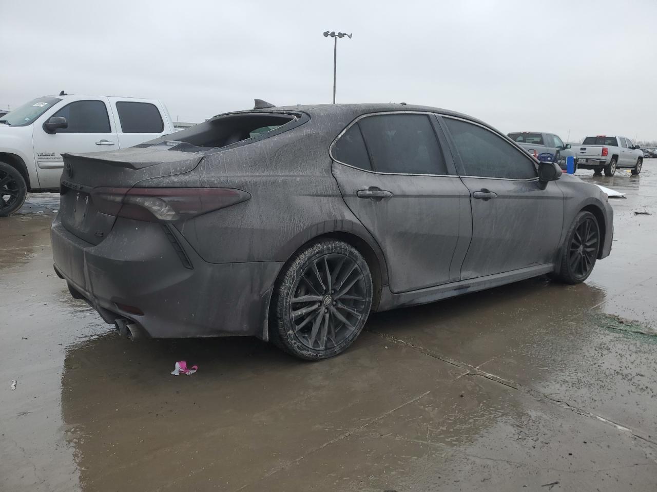 Photo 2 VIN: 4T1K61AK5NU026652 - TOYOTA CAMRY 