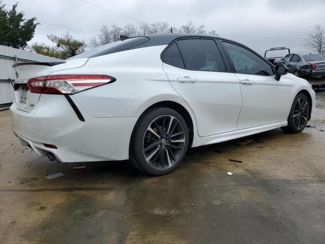 Photo 2 VIN: 4T1K61AK6LU388406 - TOYOTA CAMRY 