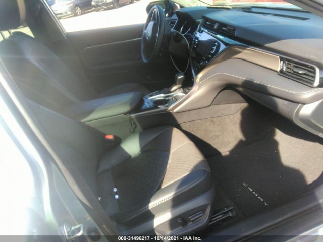 Photo 4 VIN: 4T1K61AK6LU945959 - TOYOTA CAMRY 