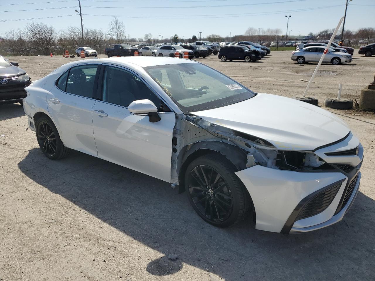 Photo 3 VIN: 4T1K61AK6MU570558 - TOYOTA CAMRY 