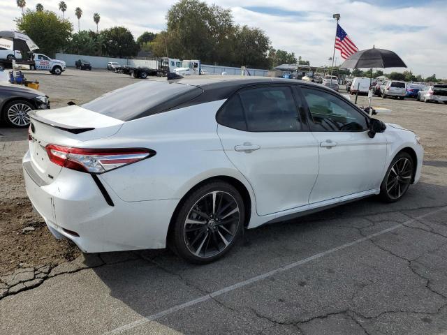 Photo 2 VIN: 4T1K61AK7LU375695 - TOYOTA CAMRY 