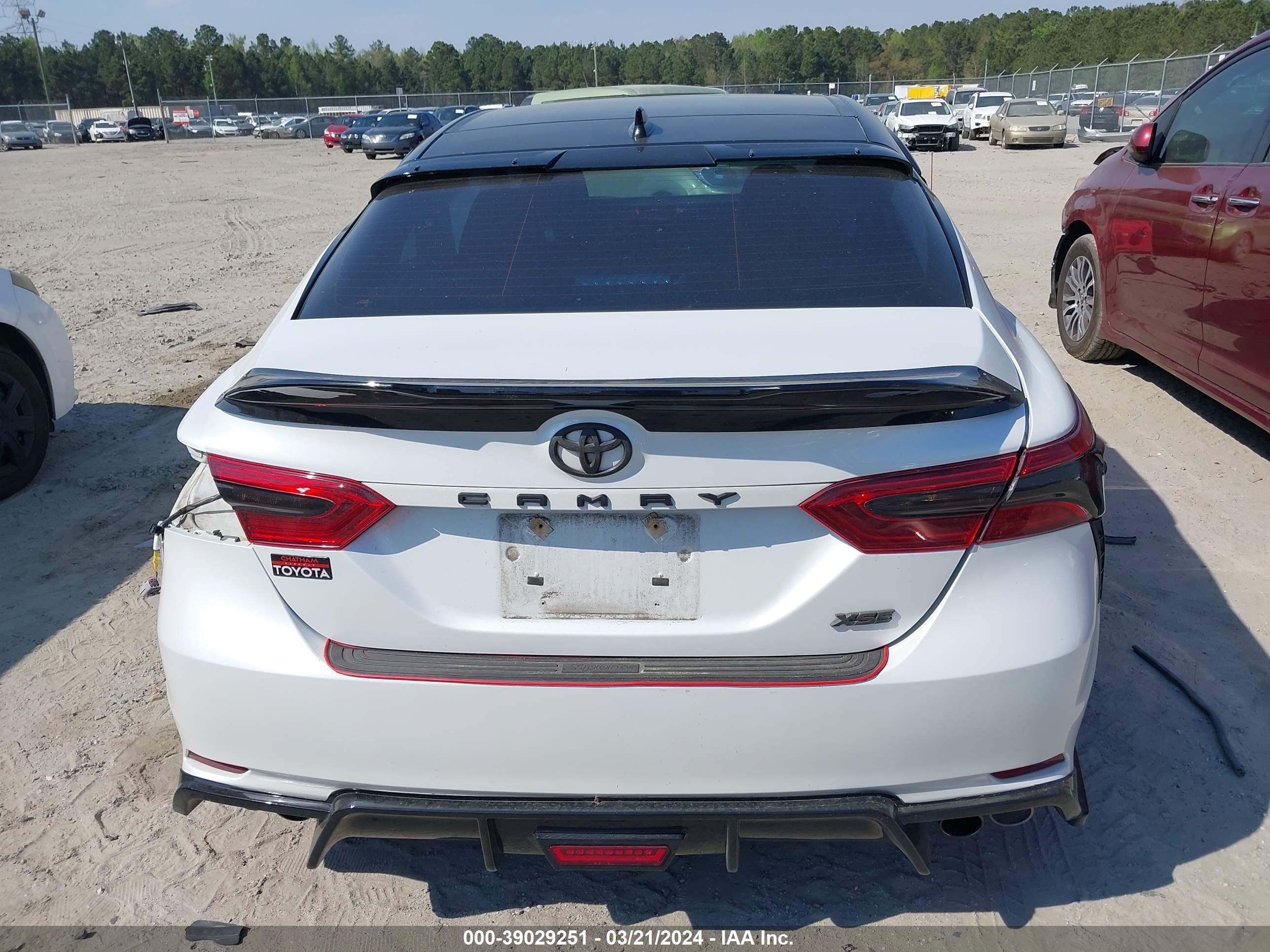 Photo 15 VIN: 4T1K61AK8LU334928 - TOYOTA CAMRY 