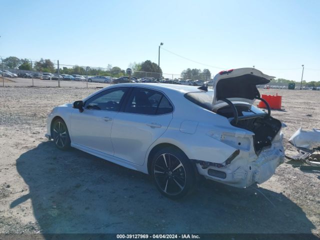 Photo 2 VIN: 4T1K61AK8LU385135 - TOYOTA CAMRY 