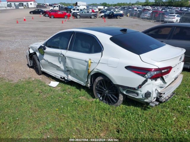 Photo 2 VIN: 4T1K61AK8NU024104 - TOYOTA CAMRY 