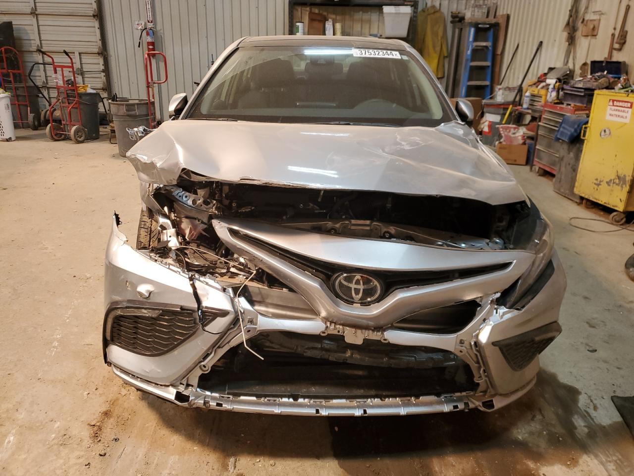 Photo 4 VIN: 4T1K61AK8PU756333 - TOYOTA CAMRY 