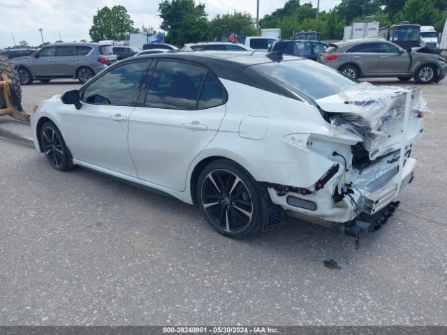 Photo 2 VIN: 4T1K61AK9LU332928 - TOYOTA CAMRY XSE 