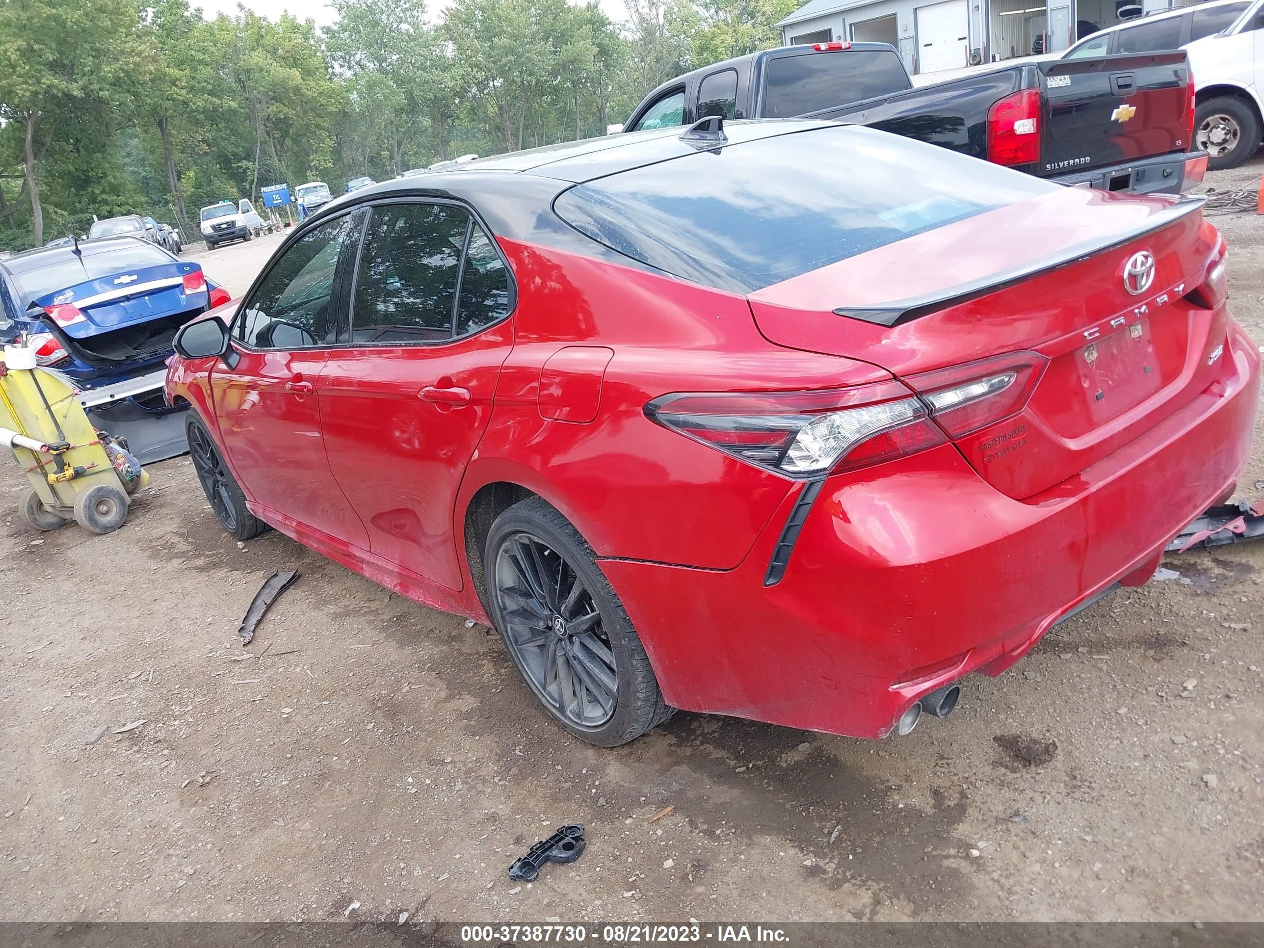 Photo 2 VIN: 4T1K61AK9NU072226 - TOYOTA CAMRY 