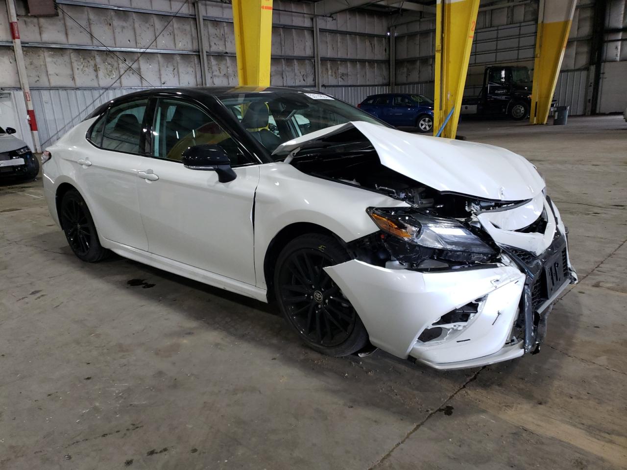 Photo 3 VIN: 4T1K61AKXNU068301 - TOYOTA CAMRY 