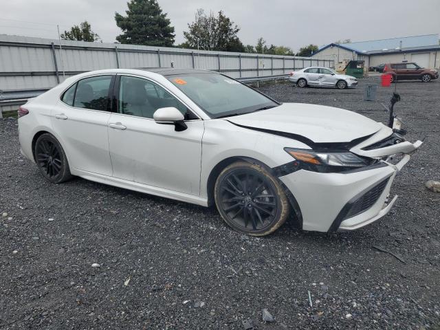 Photo 3 VIN: 4T1K61BK2NU063981 - TOYOTA CAMRY XSE 