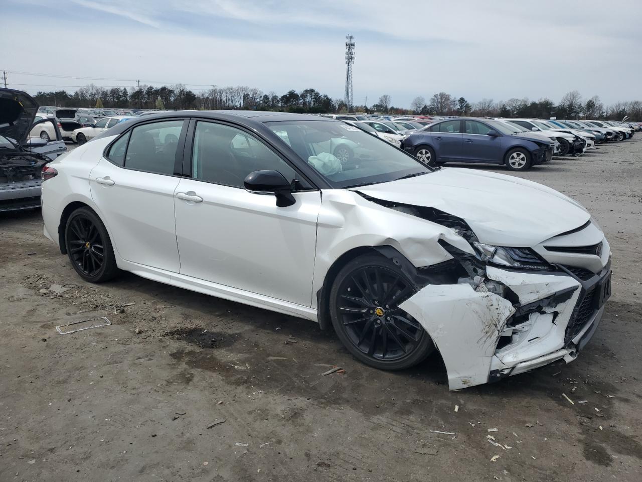 Photo 3 VIN: 4T1K61BK8PU076527 - TOYOTA CAMRY 