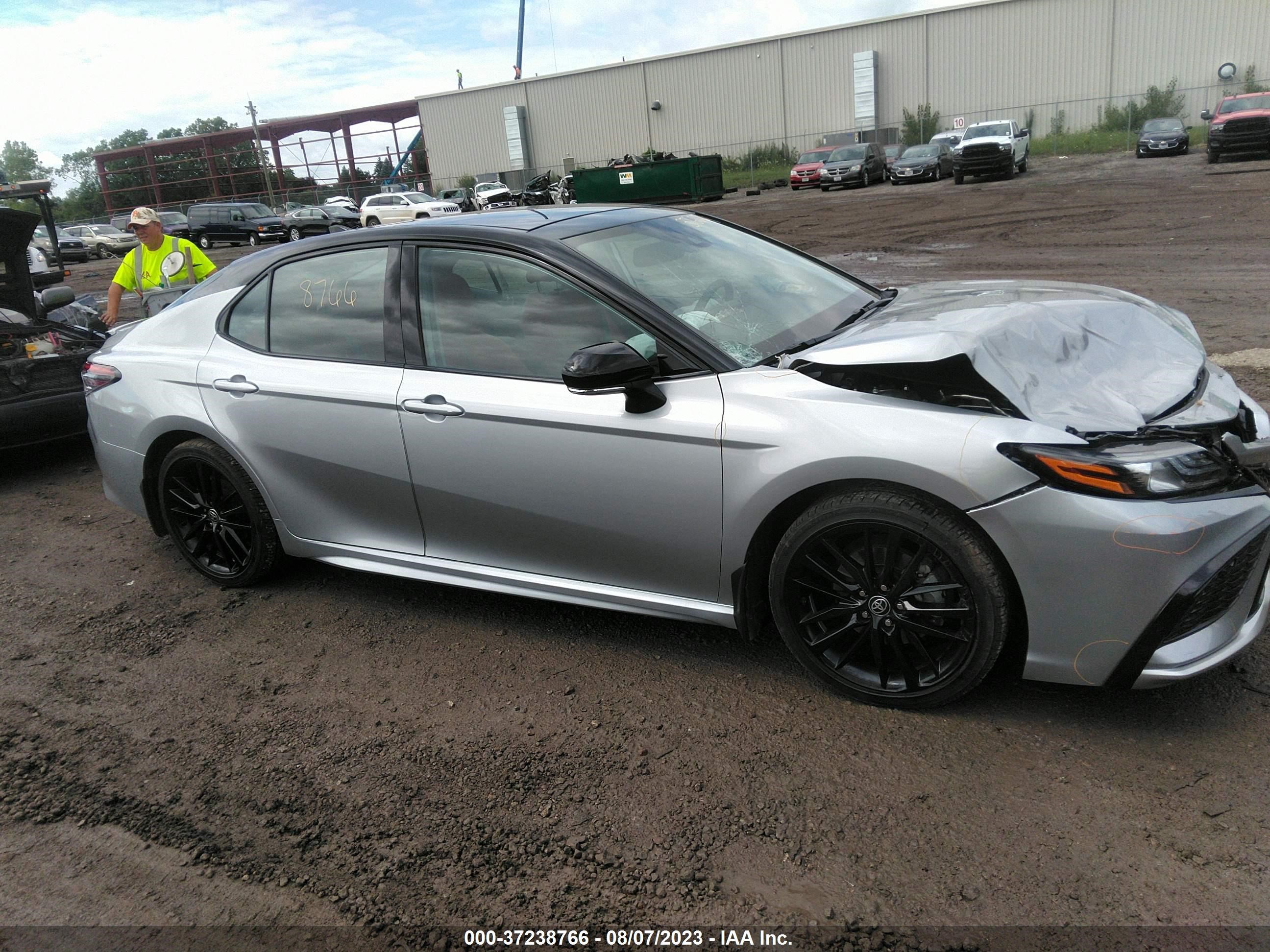 Photo 12 VIN: 4T1K61BKXPU073144 - TOYOTA CAMRY 