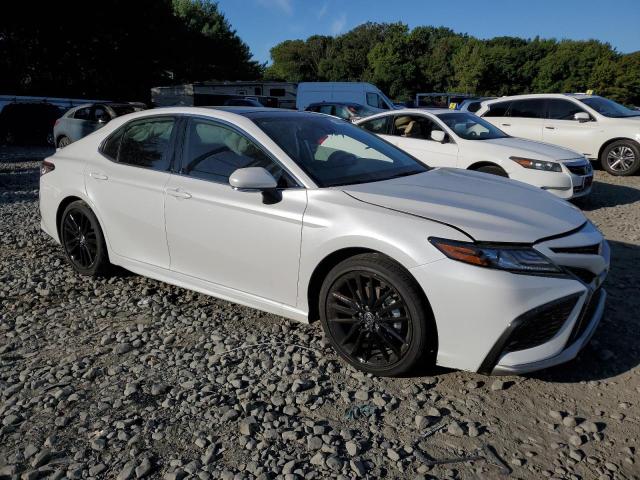 Photo 3 VIN: 4T1K61BKXRU121809 - TOYOTA CAMRY XSE 