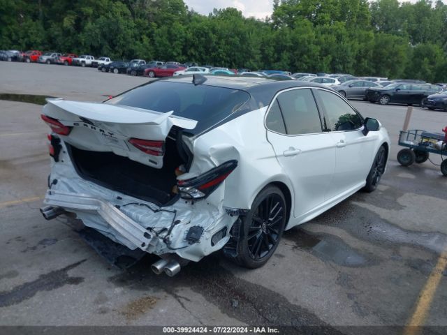 Photo 3 VIN: 4T1KZ1AK1NU069571 - TOYOTA CAMRY 