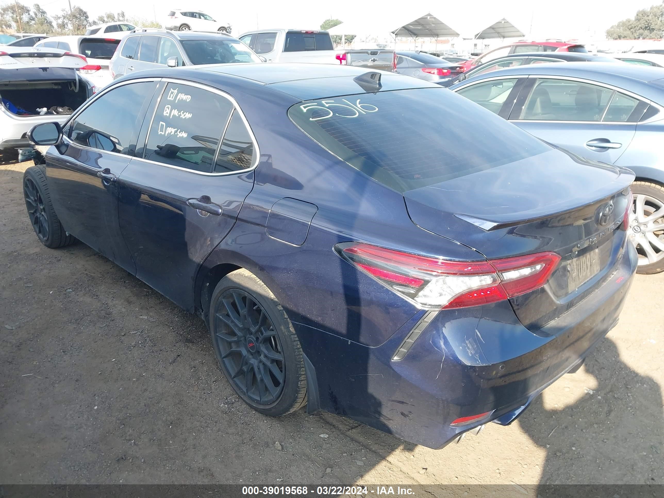 Photo 2 VIN: 4T1KZ1AK2MU056231 - TOYOTA CAMRY 