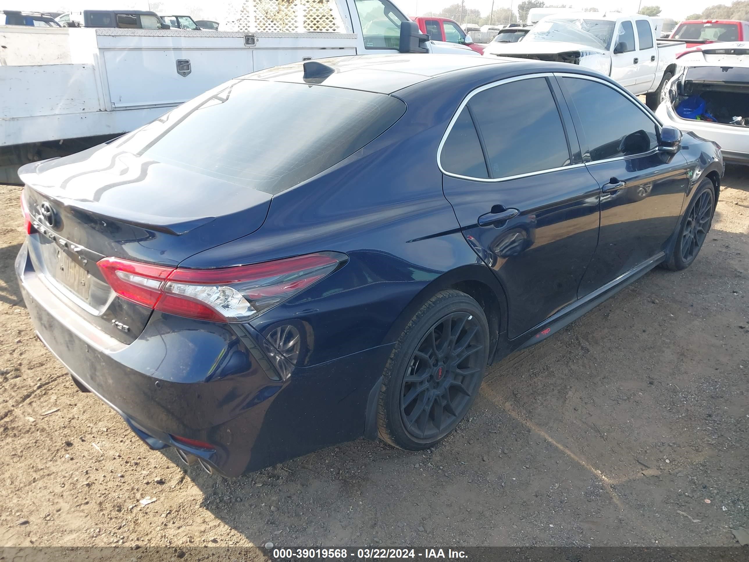 Photo 3 VIN: 4T1KZ1AK2MU056231 - TOYOTA CAMRY 