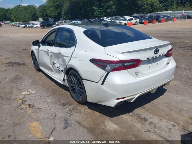 Photo 2 VIN: 4T1KZ1AK6MU051498 - TOYOTA CAMRY 