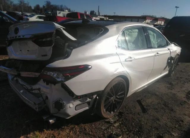 Photo 3 VIN: 4T1KZ1AK8NU064383 - TOYOTA CAMRY 