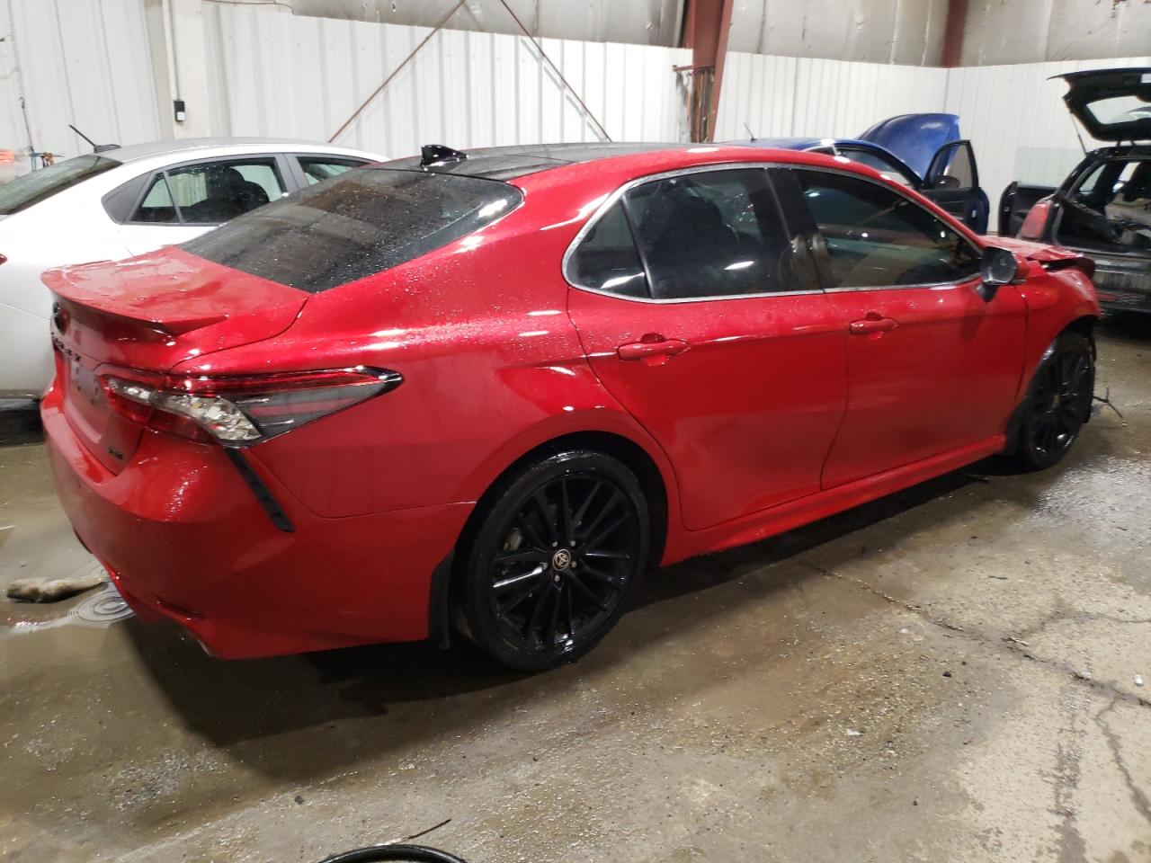 Photo 2 VIN: 4T1KZ1AKXMU058888 - TOYOTA CAMRY 