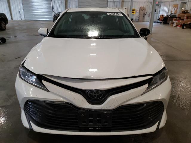 Photo 4 VIN: 4T1L11AK0LU500619 - TOYOTA CAMRY LE 