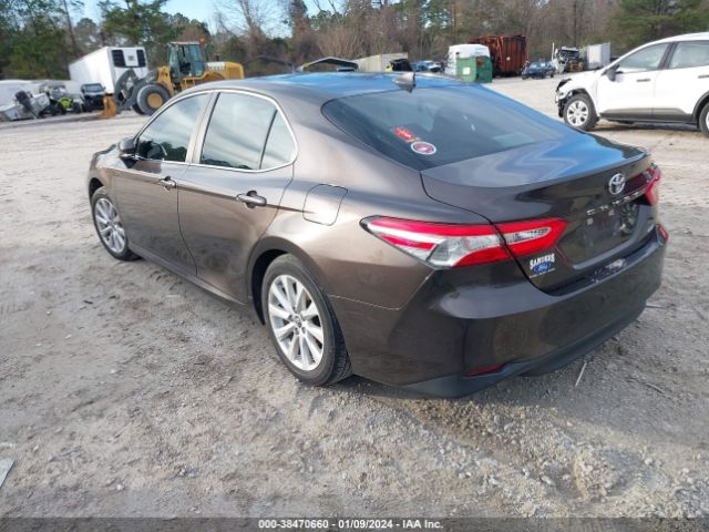 Photo 2 VIN: 4T1L11AK7LU930017 - TOYOTA CAMRY 