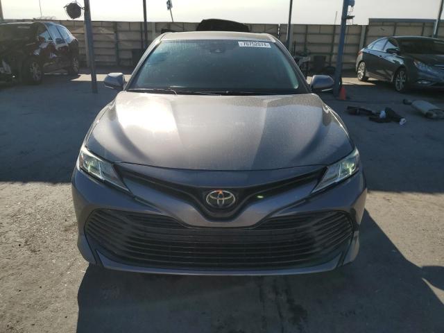 Photo 4 VIN: 4T1L11AK8LU888926 - TOYOTA CAMRY LE 