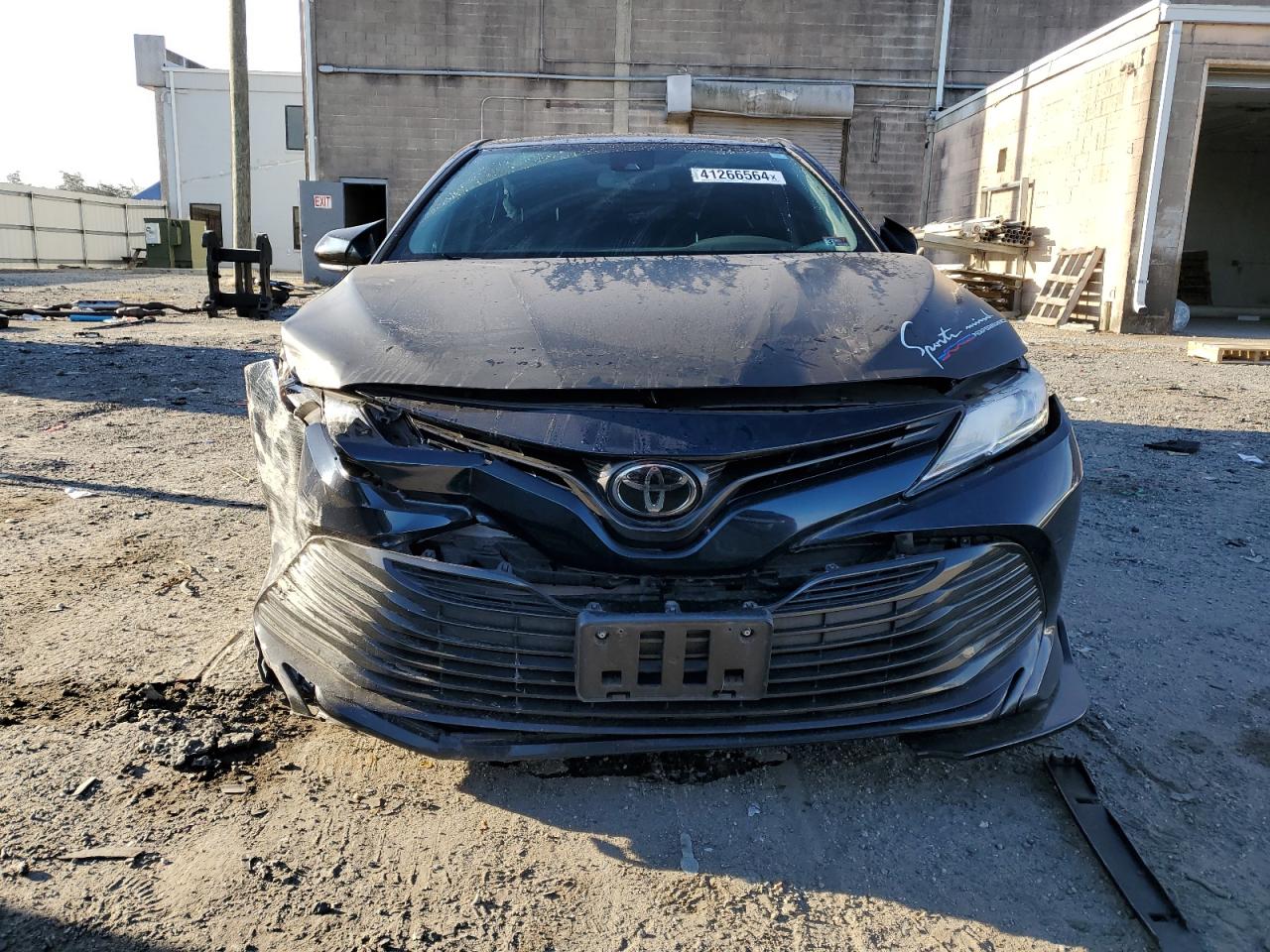 Photo 4 VIN: 4T1L11AKXLU362216 - TOYOTA CAMRY 