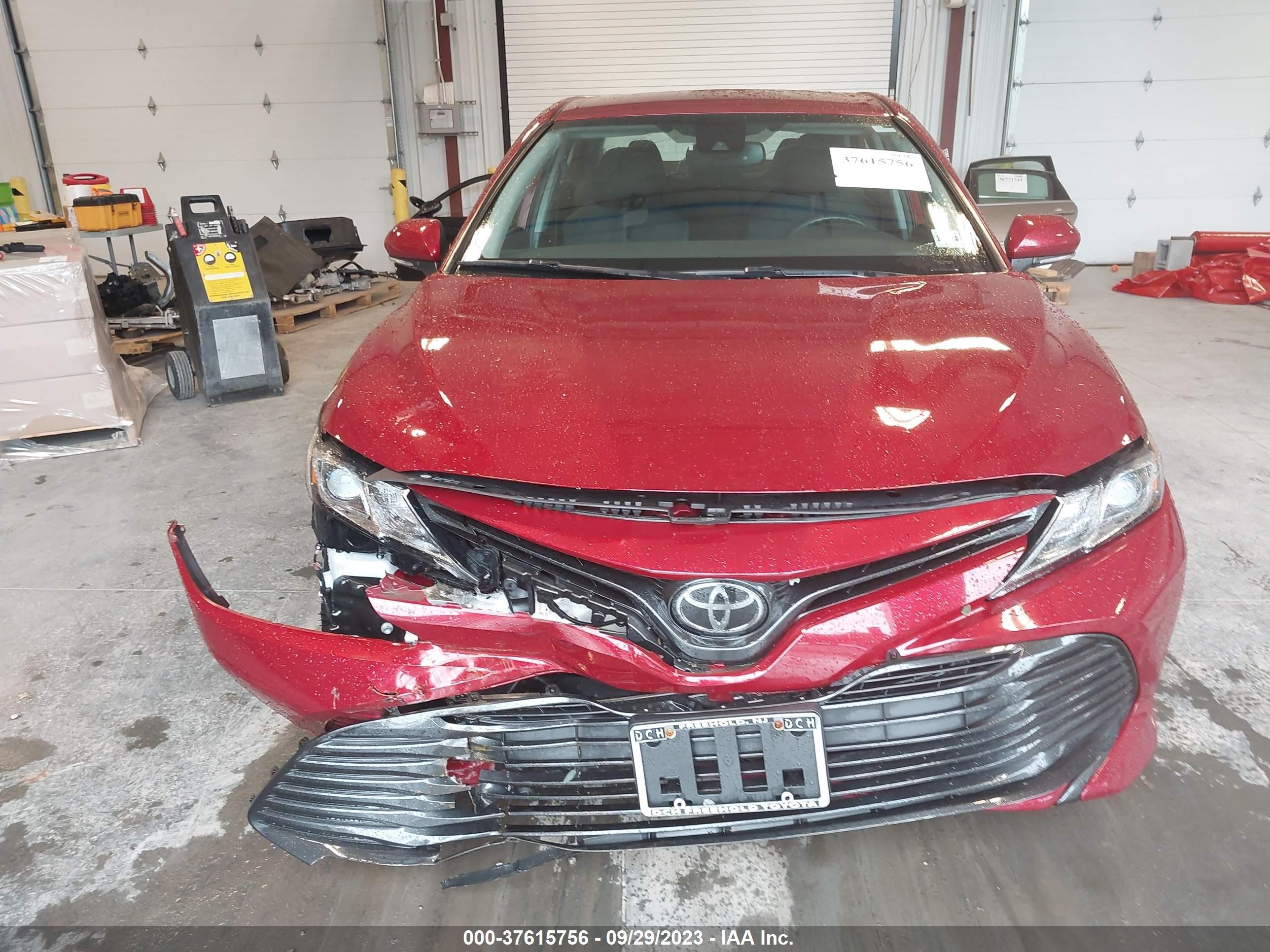 Photo 11 VIN: 4T1L11AKXLU893299 - TOYOTA CAMRY 