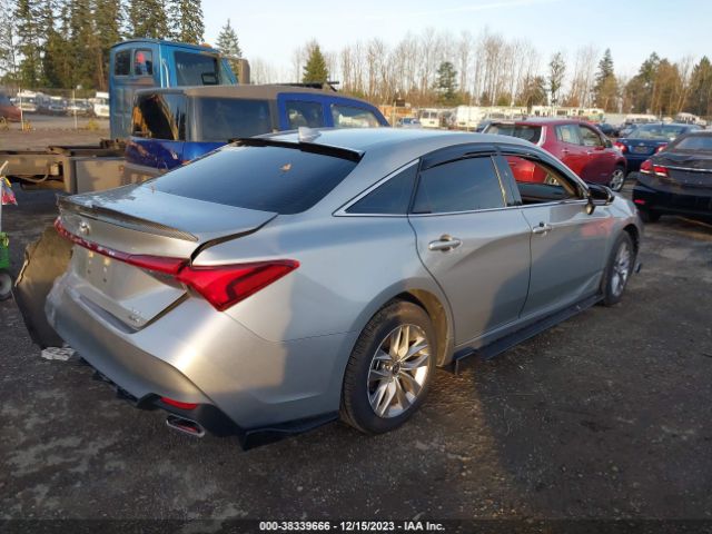 Photo 3 VIN: 4T1LB1BB1MU002538 - TOYOTA AVALON 