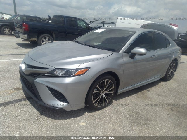 Photo 1 VIN: 4T1M11AK6LU505554 - TOYOTA CAMRY 