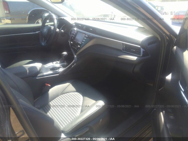 Photo 4 VIN: 4T1M11AK9LU950435 - TOYOTA CAMRY 